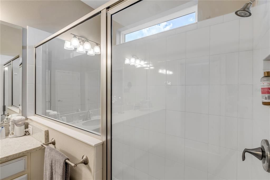 For Sale: $521,000 (3 beds, 3 baths, 2040 Square Feet)