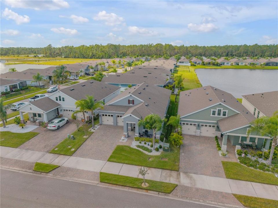 For Sale: $521,000 (3 beds, 3 baths, 2040 Square Feet)