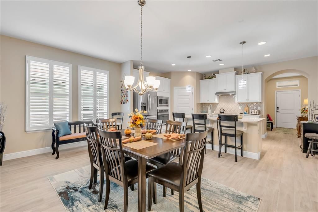 For Sale: $521,000 (3 beds, 3 baths, 2040 Square Feet)