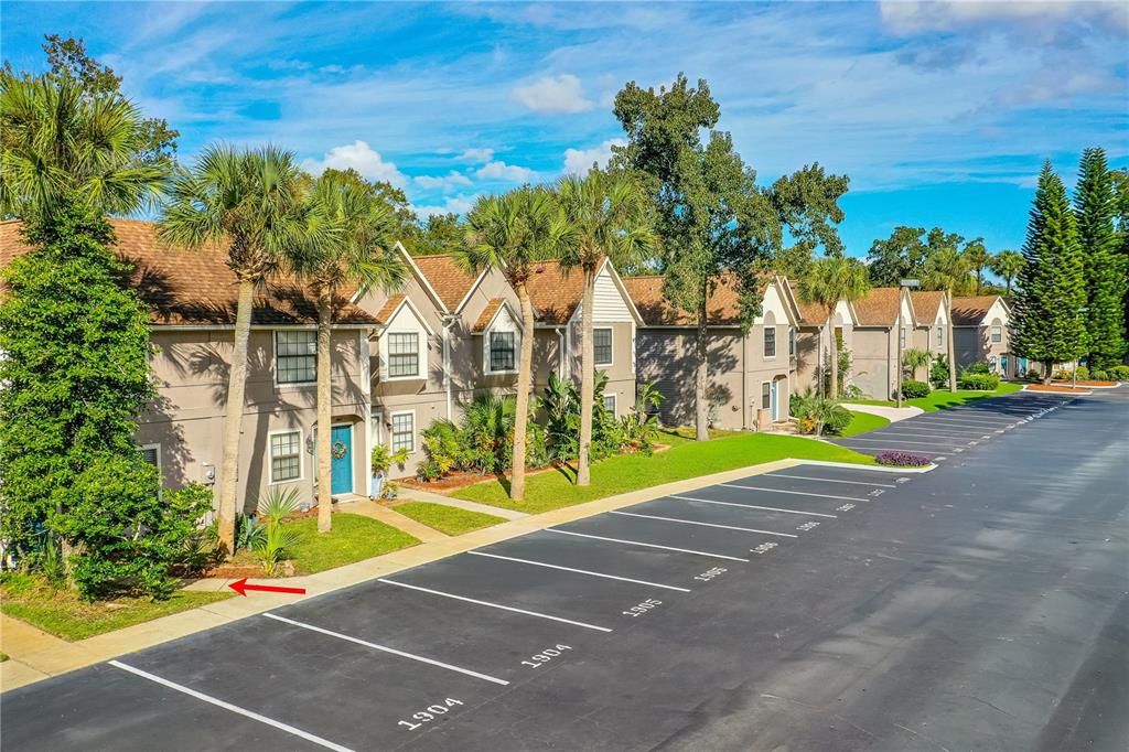 For Sale: $199,900 (2 beds, 2 baths, 1263 Square Feet)