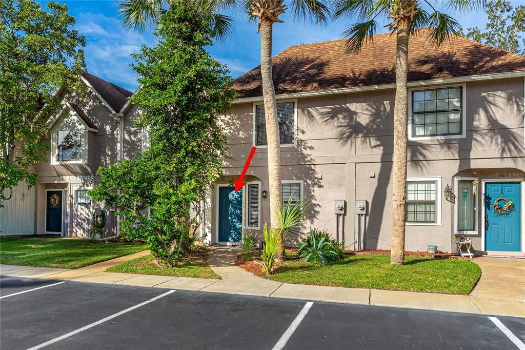 For Sale: $199,900 (2 beds, 2 baths, 1263 Square Feet)