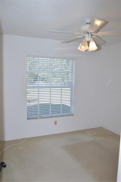 Active With Contract: $283,000 (3 beds, 2 baths, 1439 Square Feet)