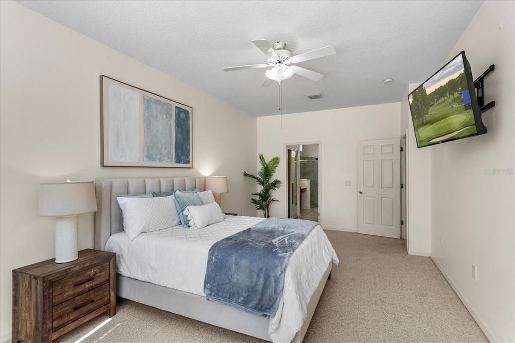 Active With Contract: $390,000 (4 beds, 3 baths, 2389 Square Feet)