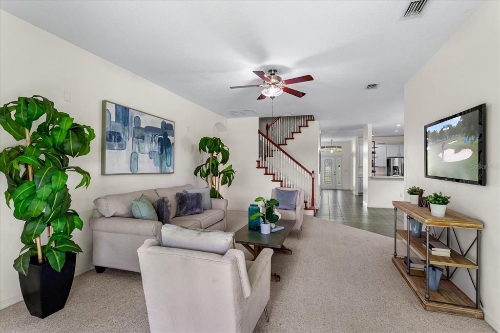 Active With Contract: $390,000 (4 beds, 3 baths, 2389 Square Feet)