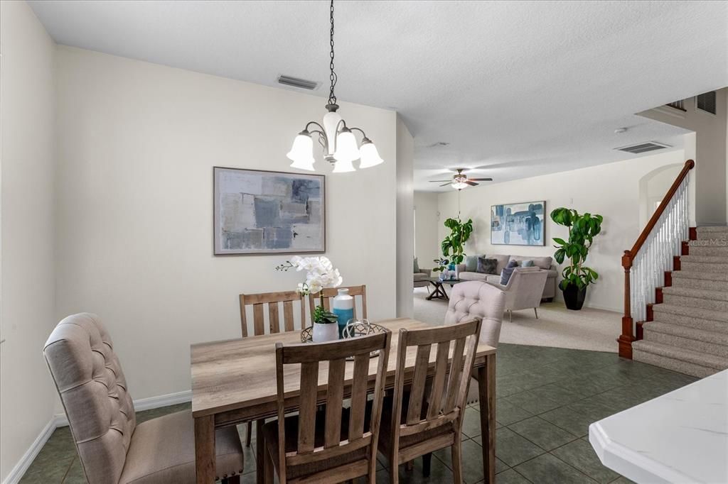 Active With Contract: $390,000 (4 beds, 3 baths, 2389 Square Feet)