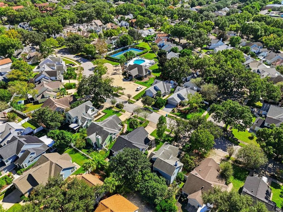 合同活跃: $389,000 (2 贝兹, 2 浴室, 1226 平方英尺)