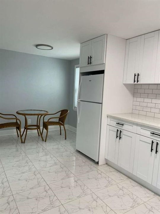 For Rent: $2,900 (3 beds, 2 baths, 1085 Square Feet)