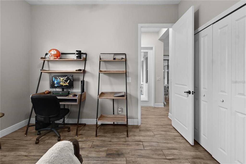 For Rent: $3,750 (5 beds, 4 baths, 3712 Square Feet)