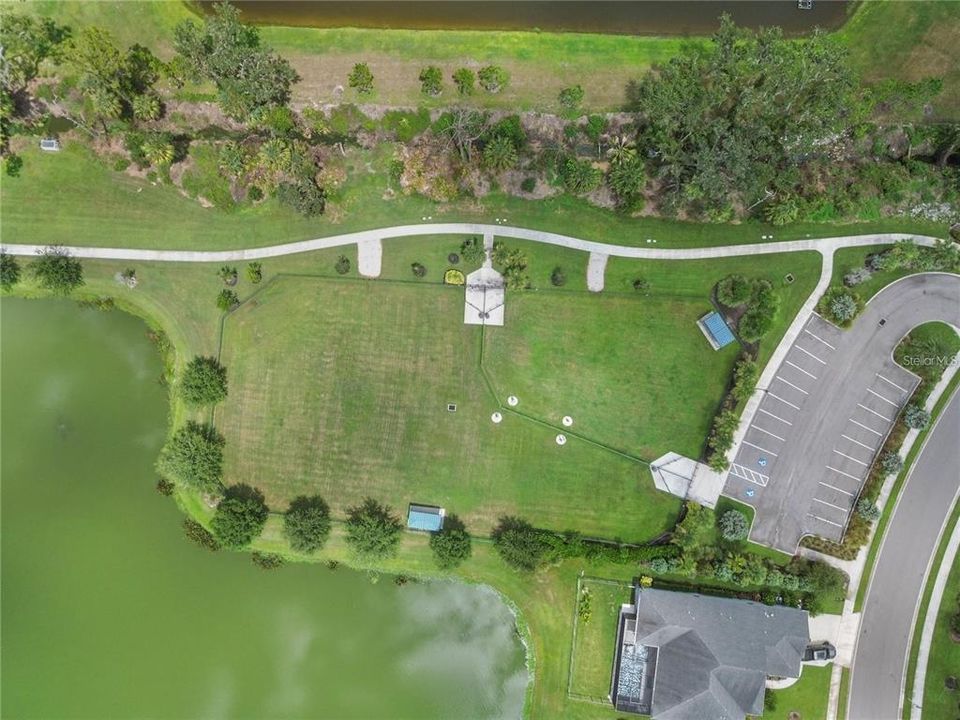 For Rent: $3,750 (5 beds, 4 baths, 3712 Square Feet)