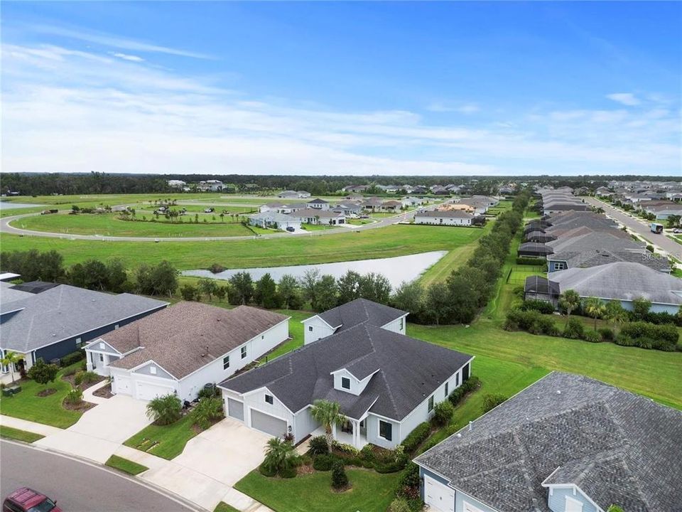 For Rent: $3,750 (5 beds, 4 baths, 3712 Square Feet)