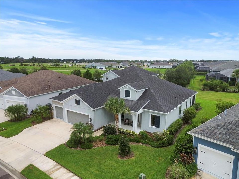 For Rent: $3,750 (5 beds, 4 baths, 3712 Square Feet)