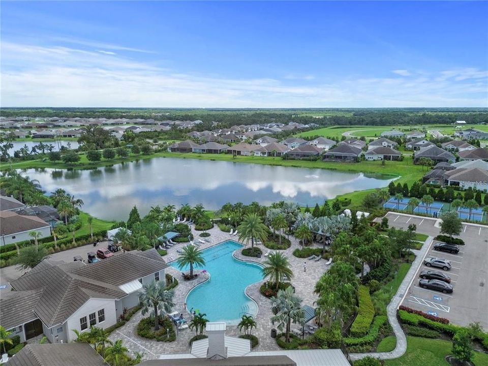 For Rent: $3,750 (5 beds, 4 baths, 3712 Square Feet)