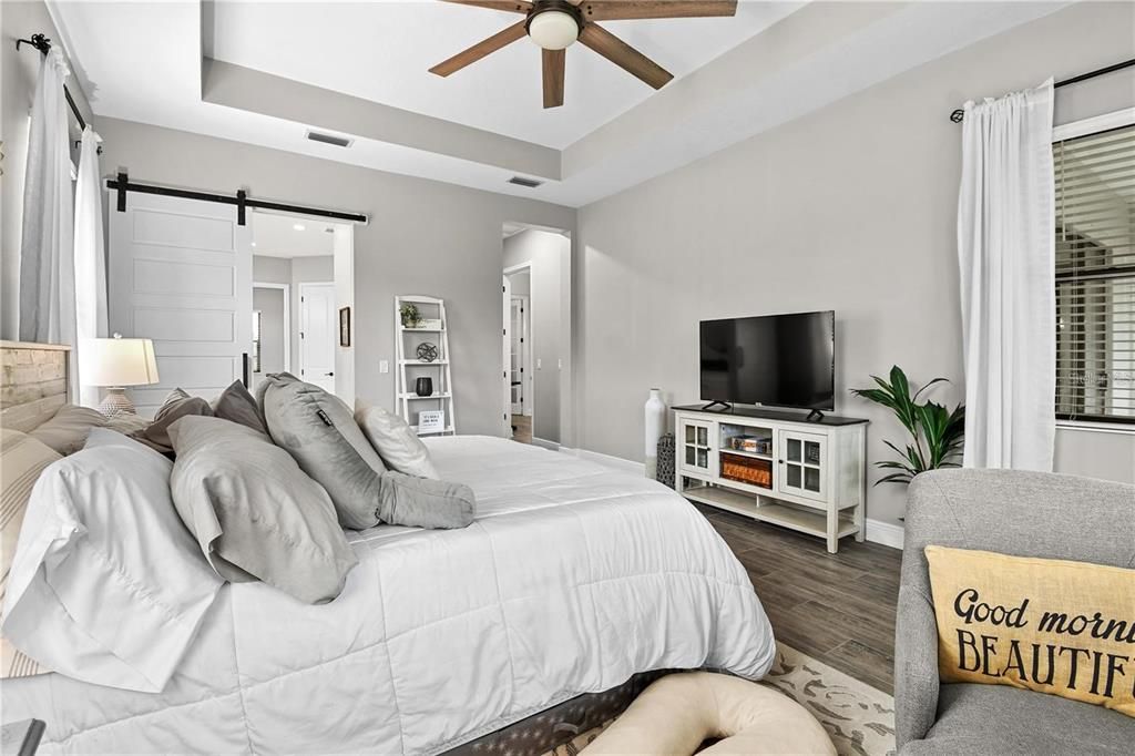 For Rent: $3,750 (5 beds, 4 baths, 3712 Square Feet)