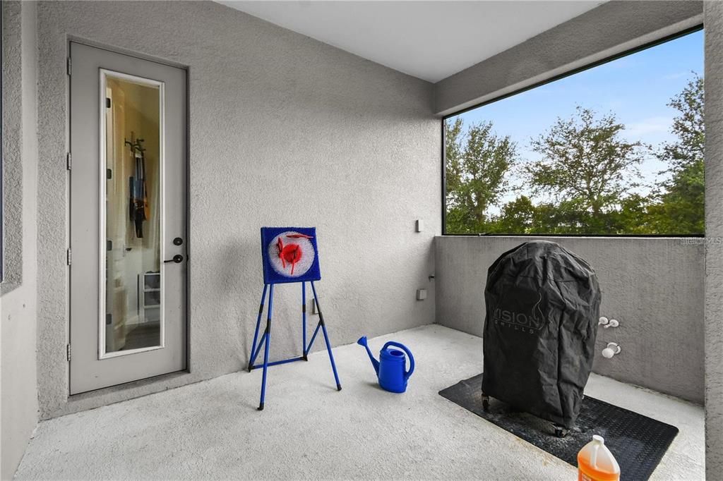 For Rent: $3,750 (5 beds, 4 baths, 3712 Square Feet)