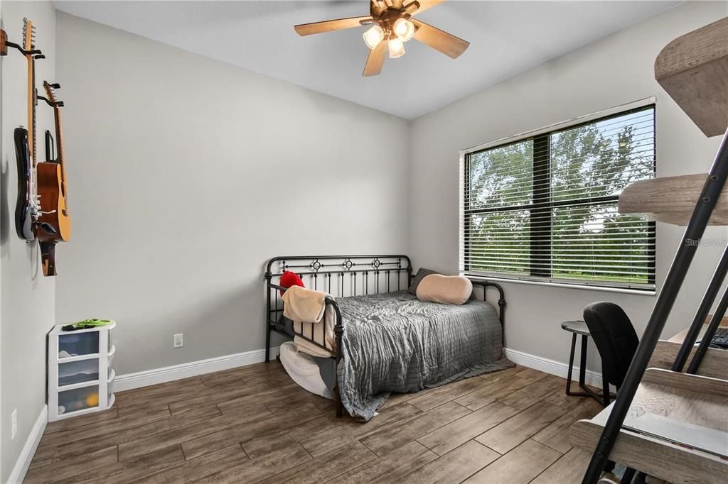 For Rent: $3,750 (5 beds, 4 baths, 3712 Square Feet)