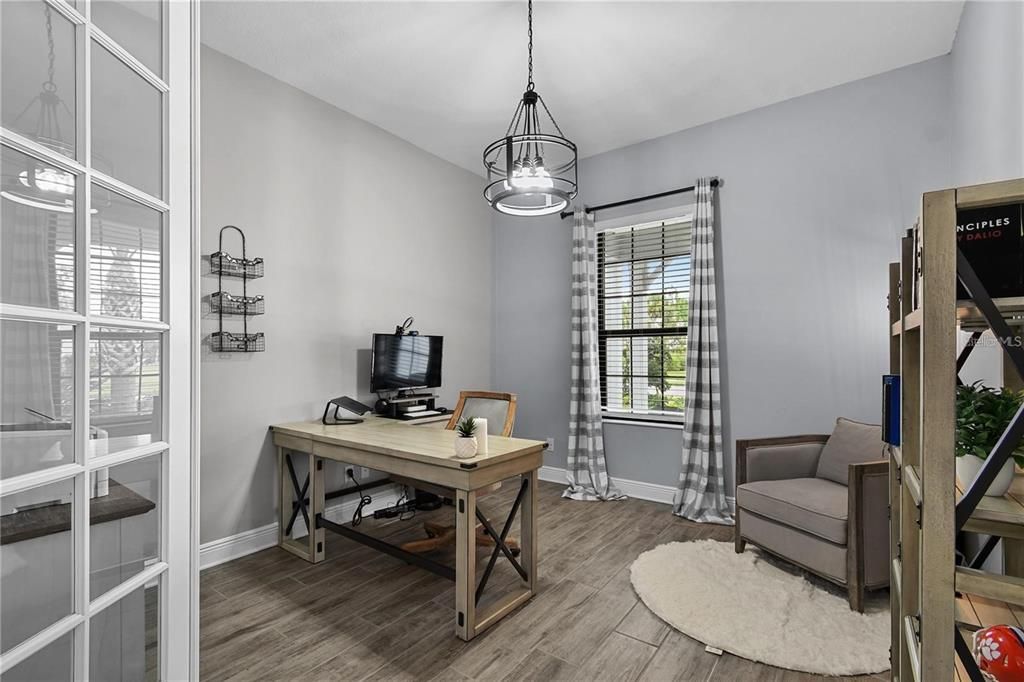 For Rent: $3,750 (5 beds, 4 baths, 3712 Square Feet)