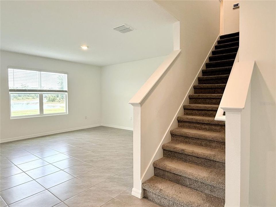 For Rent: $2,495 (5 beds, 3 baths, 2605 Square Feet)