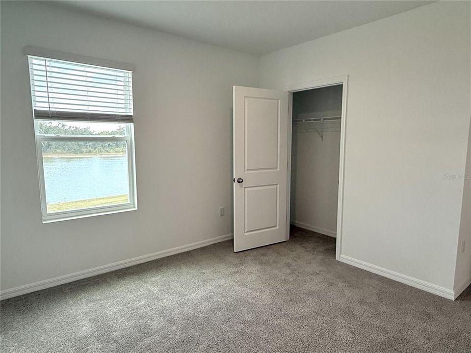 For Rent: $2,495 (5 beds, 3 baths, 2605 Square Feet)