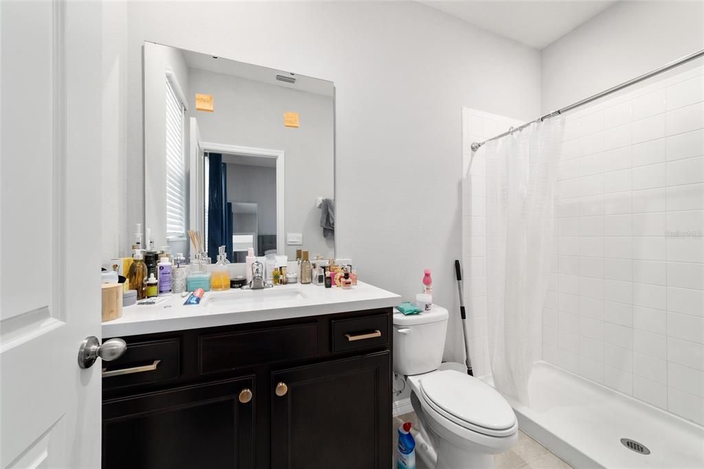 出租: $2,750 (4 贝兹, 3 浴室, 2553 平方英尺)