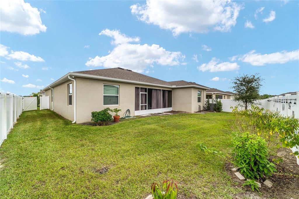 出租: $2,750 (4 贝兹, 3 浴室, 2553 平方英尺)