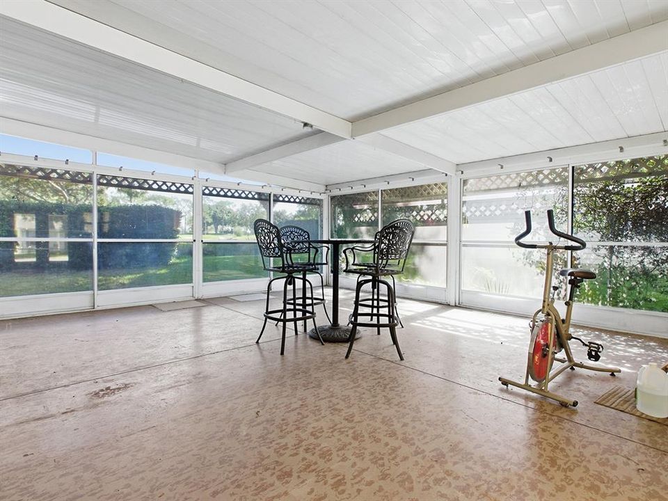 待售: $329,900 (2 贝兹, 2 浴室, 1332 平方英尺)