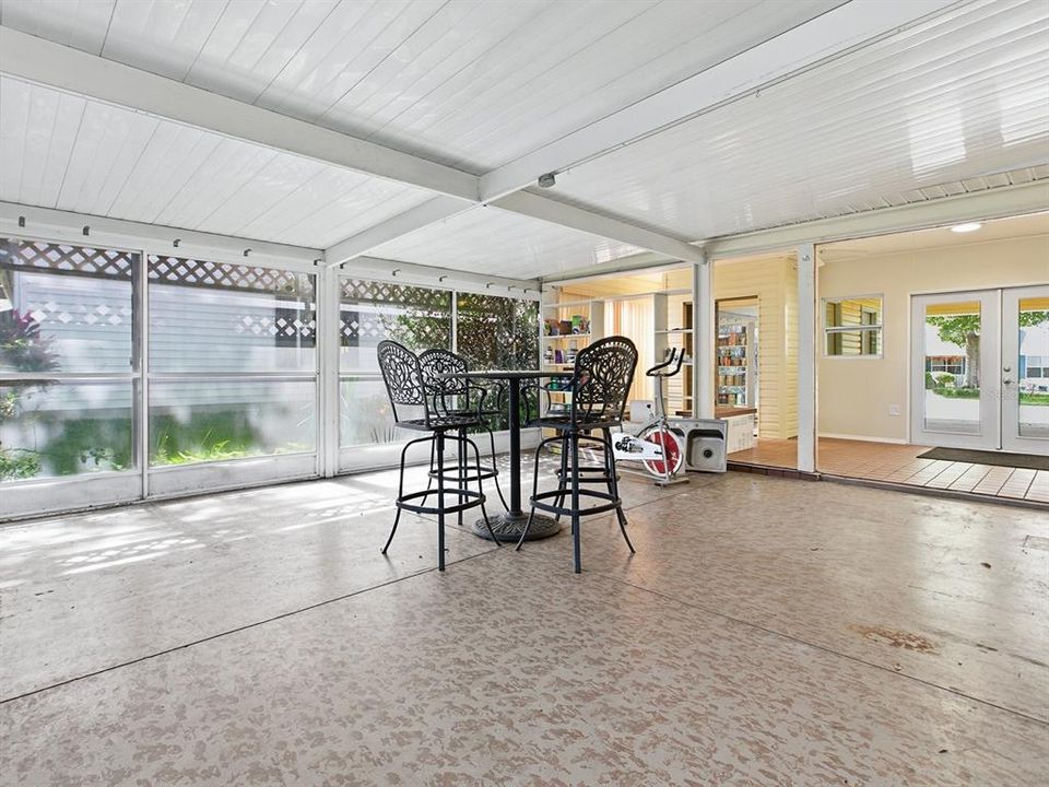 待售: $329,900 (2 贝兹, 2 浴室, 1332 平方英尺)