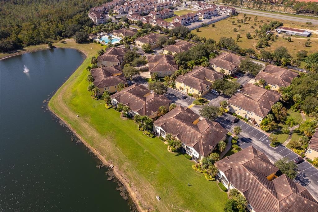 For Sale: $264,000 (2 beds, 2 baths, 1015 Square Feet)