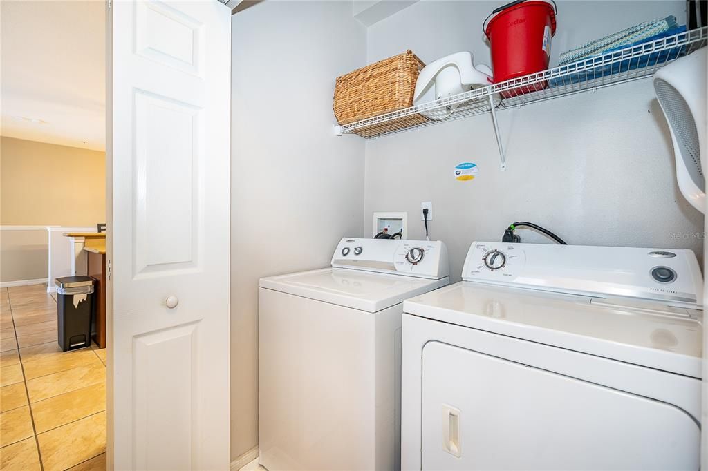 For Sale: $264,000 (2 beds, 2 baths, 1015 Square Feet)