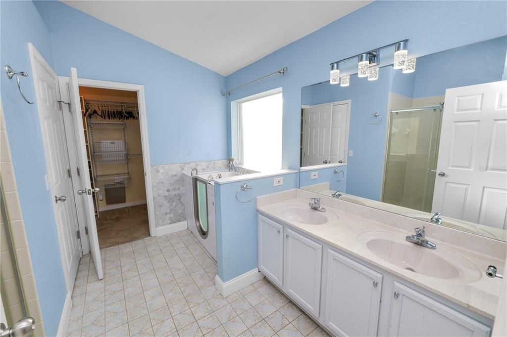 For Sale: $339,000 (3 beds, 2 baths, 2180 Square Feet)