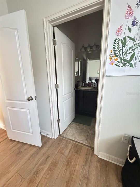 For Rent: $2,500 (4 beds, 3 baths, 1782 Square Feet)