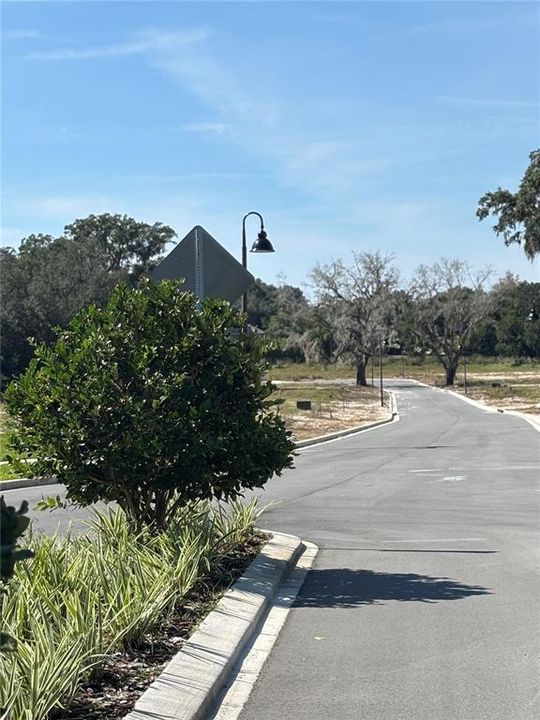 На продажу: $375,000 (0.25 acres)