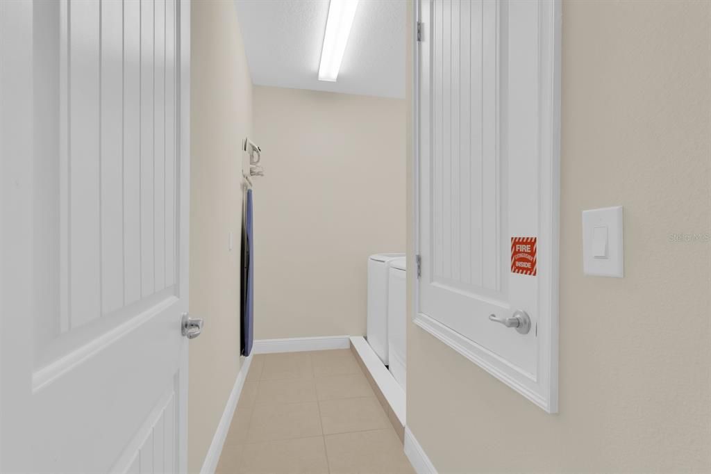 For Rent: $4,000 (6 beds, 6 baths, 2831 Square Feet)