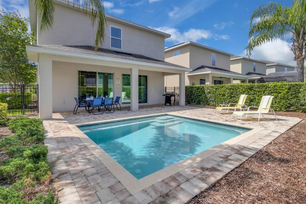 For Rent: $4,000 (6 beds, 6 baths, 2831 Square Feet)