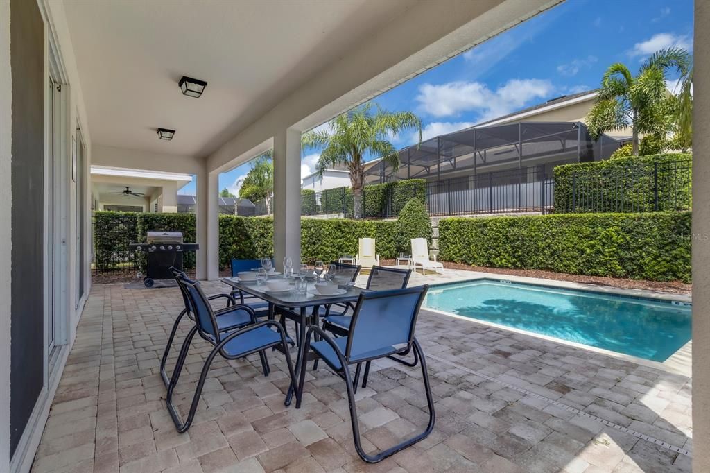 For Rent: $4,000 (6 beds, 6 baths, 2831 Square Feet)