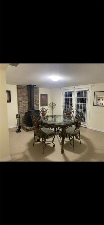 На продажу: $590,000 (3 спален, 2 ванн, 1398 Квадратных фут)