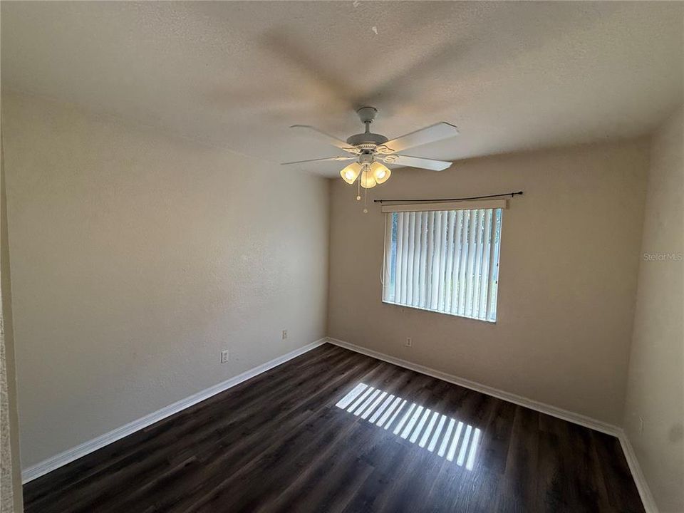 For Rent: $2,300 (3 beds, 2 baths, 1646 Square Feet)