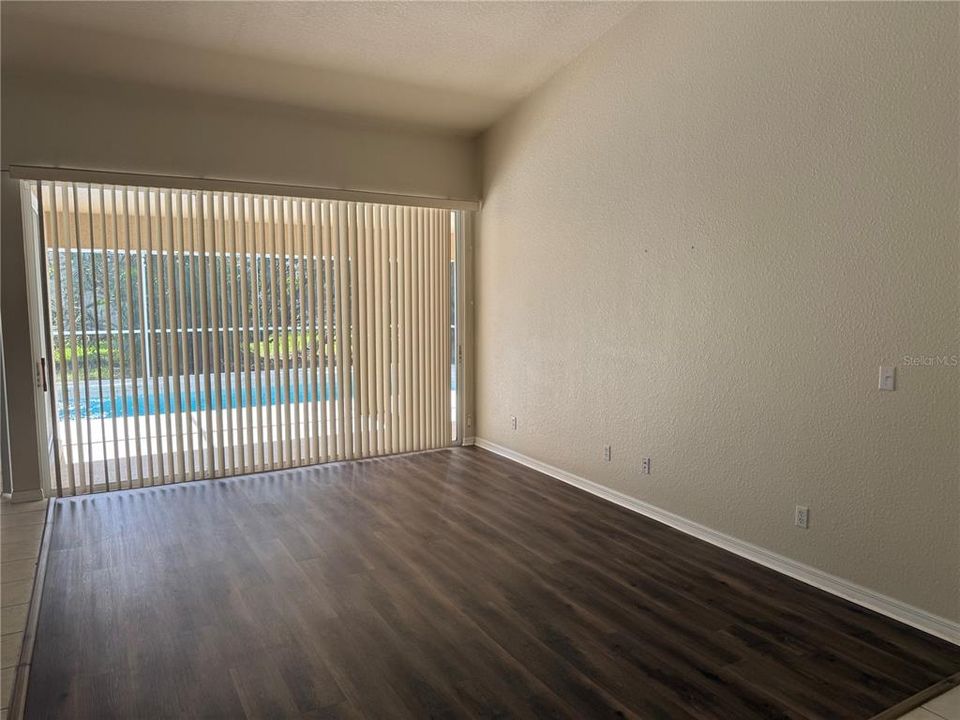 For Rent: $2,300 (3 beds, 2 baths, 1646 Square Feet)