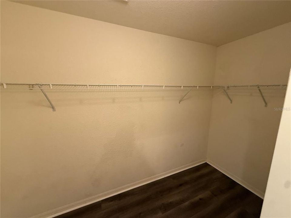 For Rent: $2,300 (3 beds, 2 baths, 1646 Square Feet)