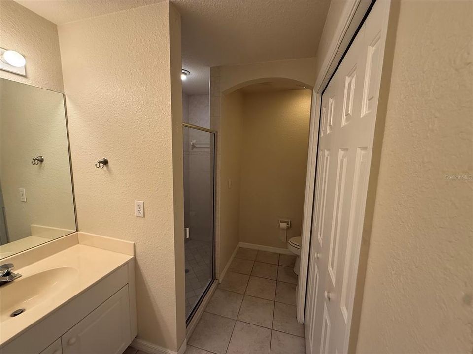 For Rent: $2,300 (3 beds, 2 baths, 1646 Square Feet)