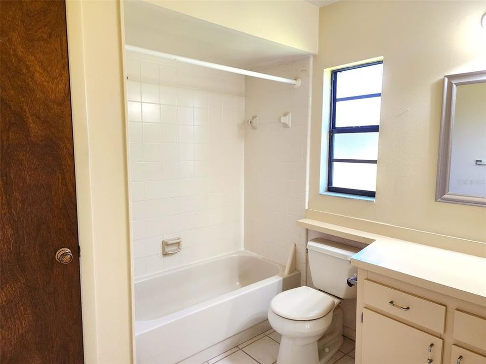 For Sale: $460,000 (4 beds, 2 baths, 2210 Square Feet)