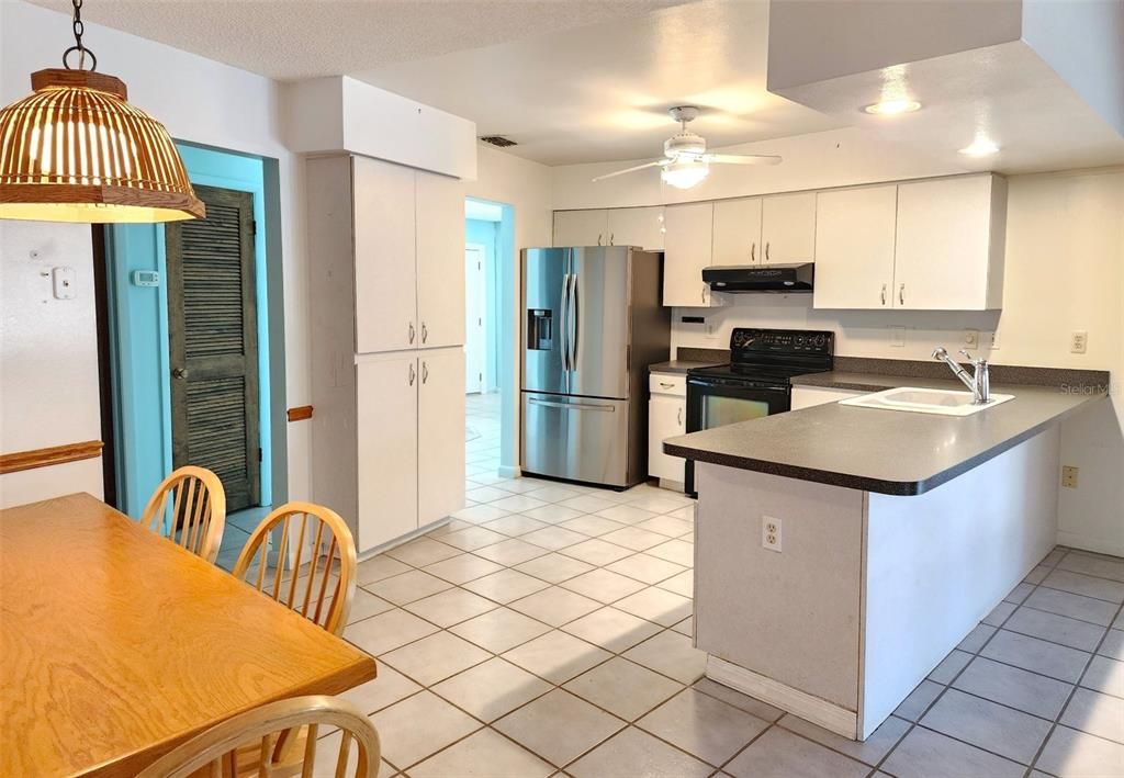 For Sale: $460,000 (4 beds, 2 baths, 2210 Square Feet)