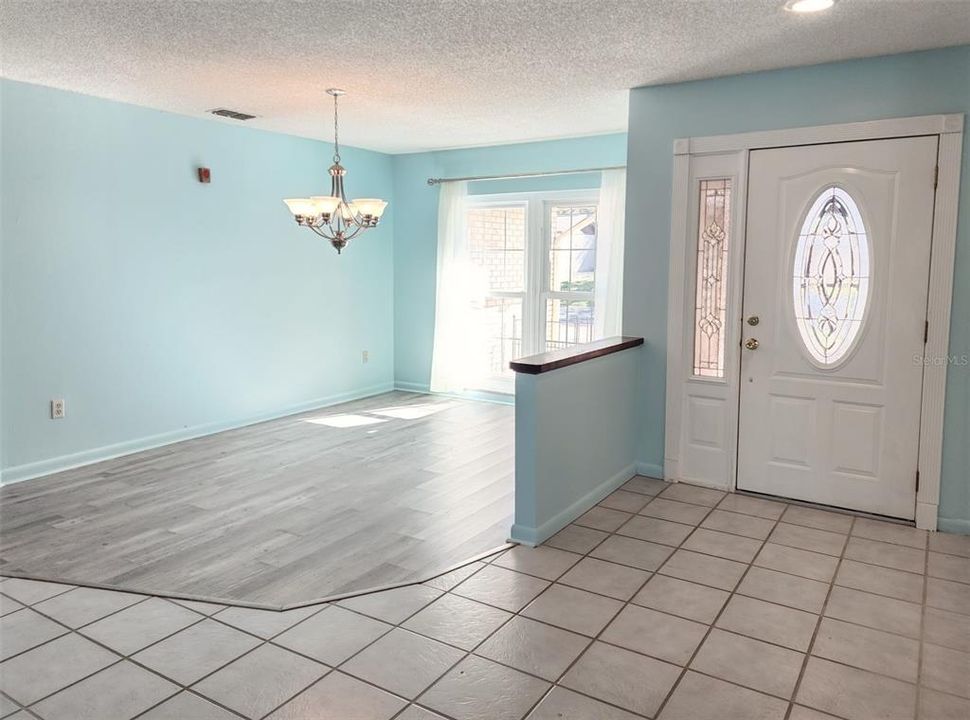 For Sale: $460,000 (4 beds, 2 baths, 2210 Square Feet)