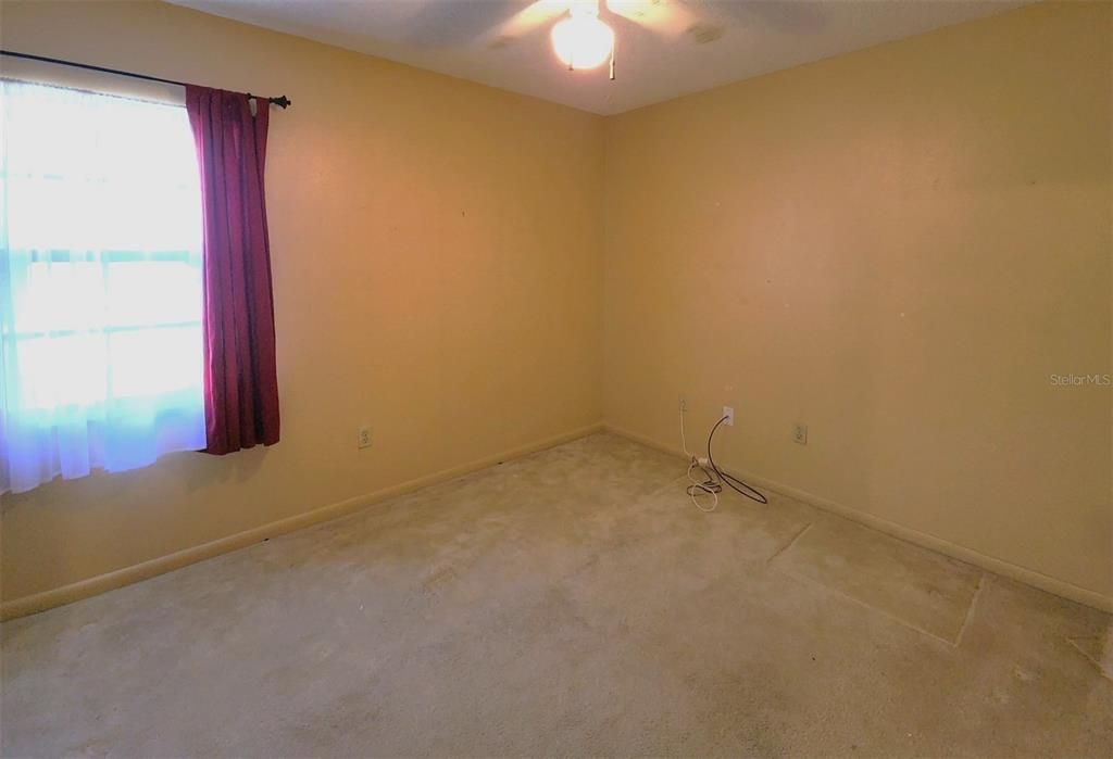 For Sale: $460,000 (4 beds, 2 baths, 2210 Square Feet)