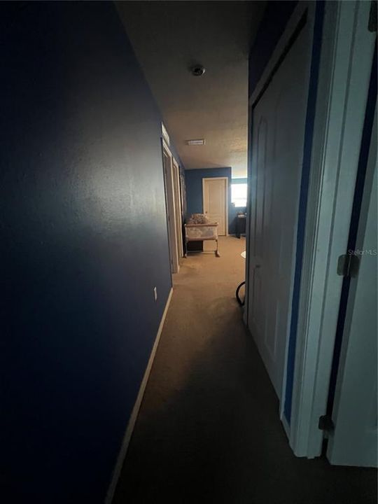 合同活跃: $310,000 (4 贝兹, 2 浴室, 2785 平方英尺)