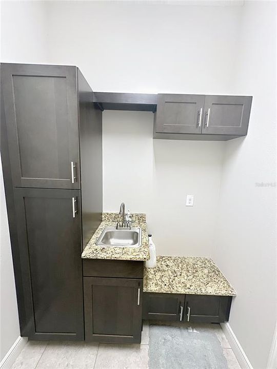 For Sale: $729,000 (4 beds, 3 baths, 2544 Square Feet)