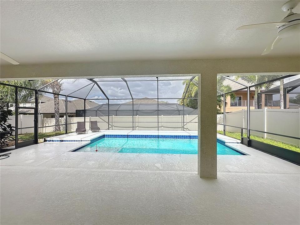 For Sale: $729,000 (4 beds, 3 baths, 2544 Square Feet)