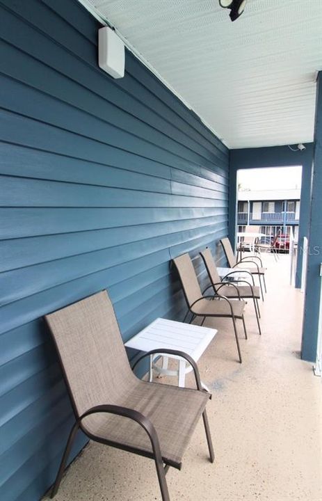 For Rent: $1,350 (1 beds, 1 baths, 560 Square Feet)