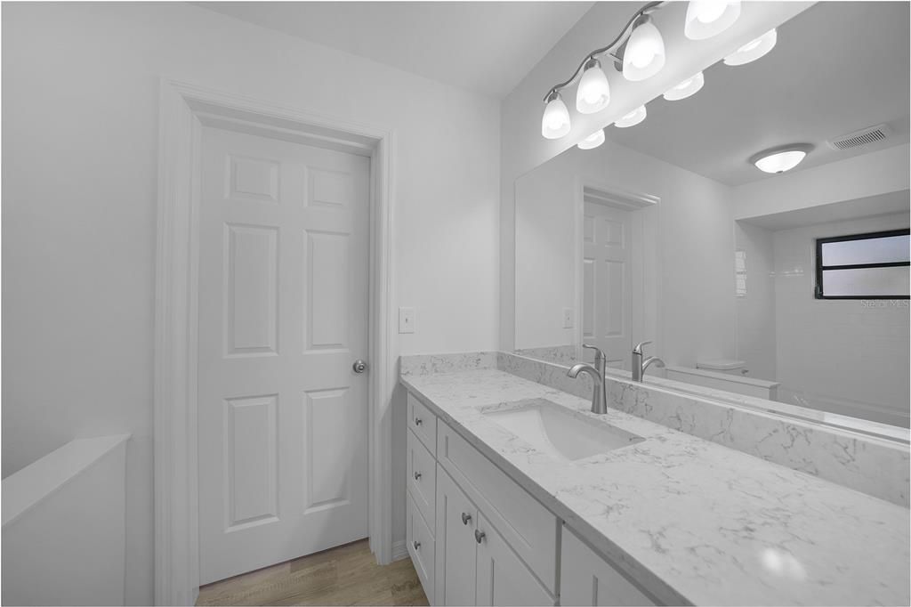 For Sale: $275,000 (2 beds, 2 baths, 1785 Square Feet)