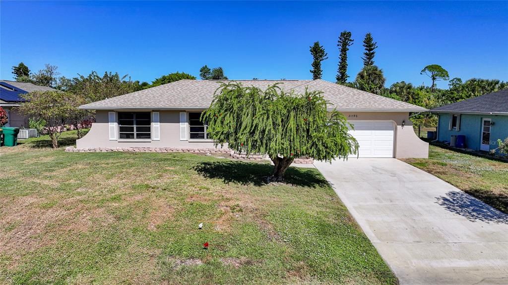 For Sale: $275,000 (2 beds, 2 baths, 1785 Square Feet)