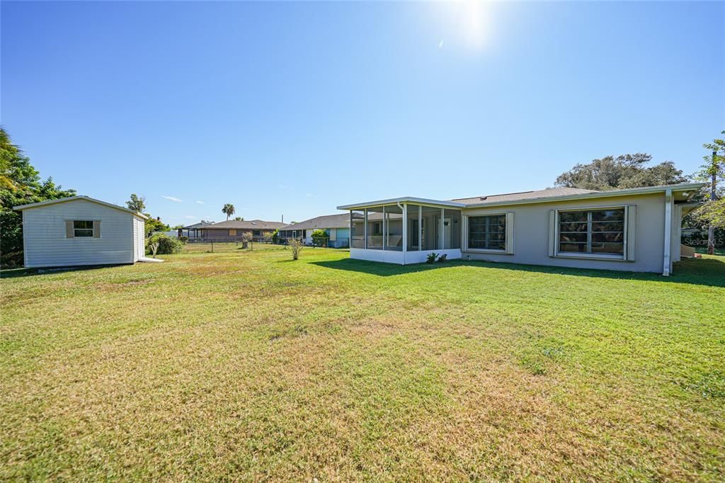 For Sale: $275,000 (2 beds, 2 baths, 1785 Square Feet)